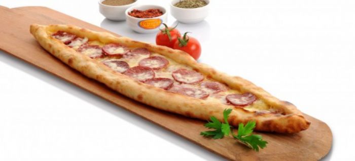 Sucuklu Ka�arl� Pide